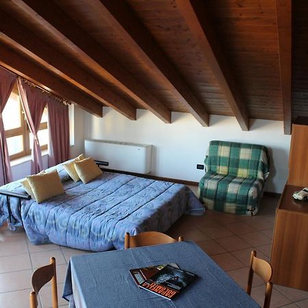 Casa Regina Apartman Desenzano del Garda Kültér fotó