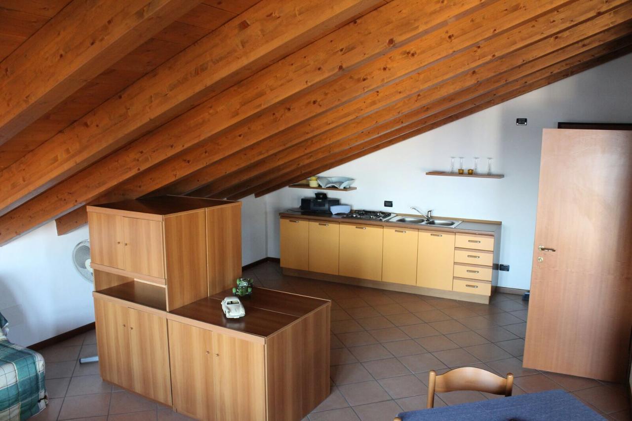 Casa Regina Apartman Desenzano del Garda Kültér fotó
