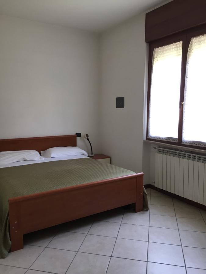Casa Regina Apartman Desenzano del Garda Kültér fotó