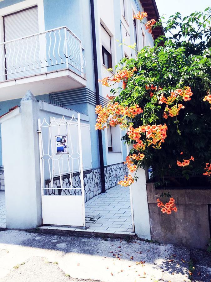 Casa Regina Apartman Desenzano del Garda Kültér fotó