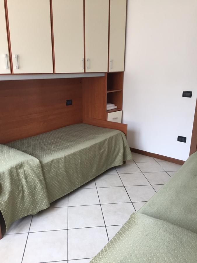 Casa Regina Apartman Desenzano del Garda Kültér fotó