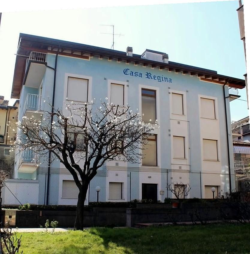 Casa Regina Apartman Desenzano del Garda Kültér fotó
